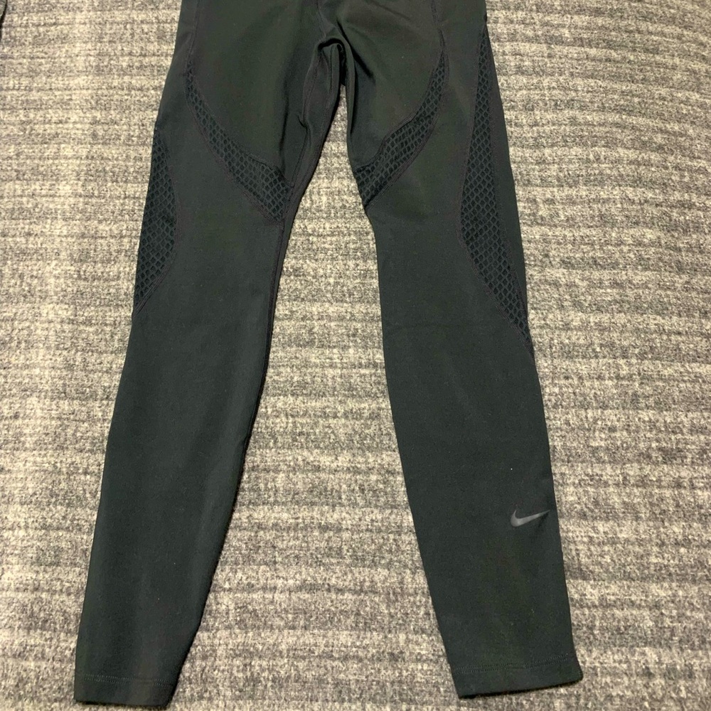Nike leggings